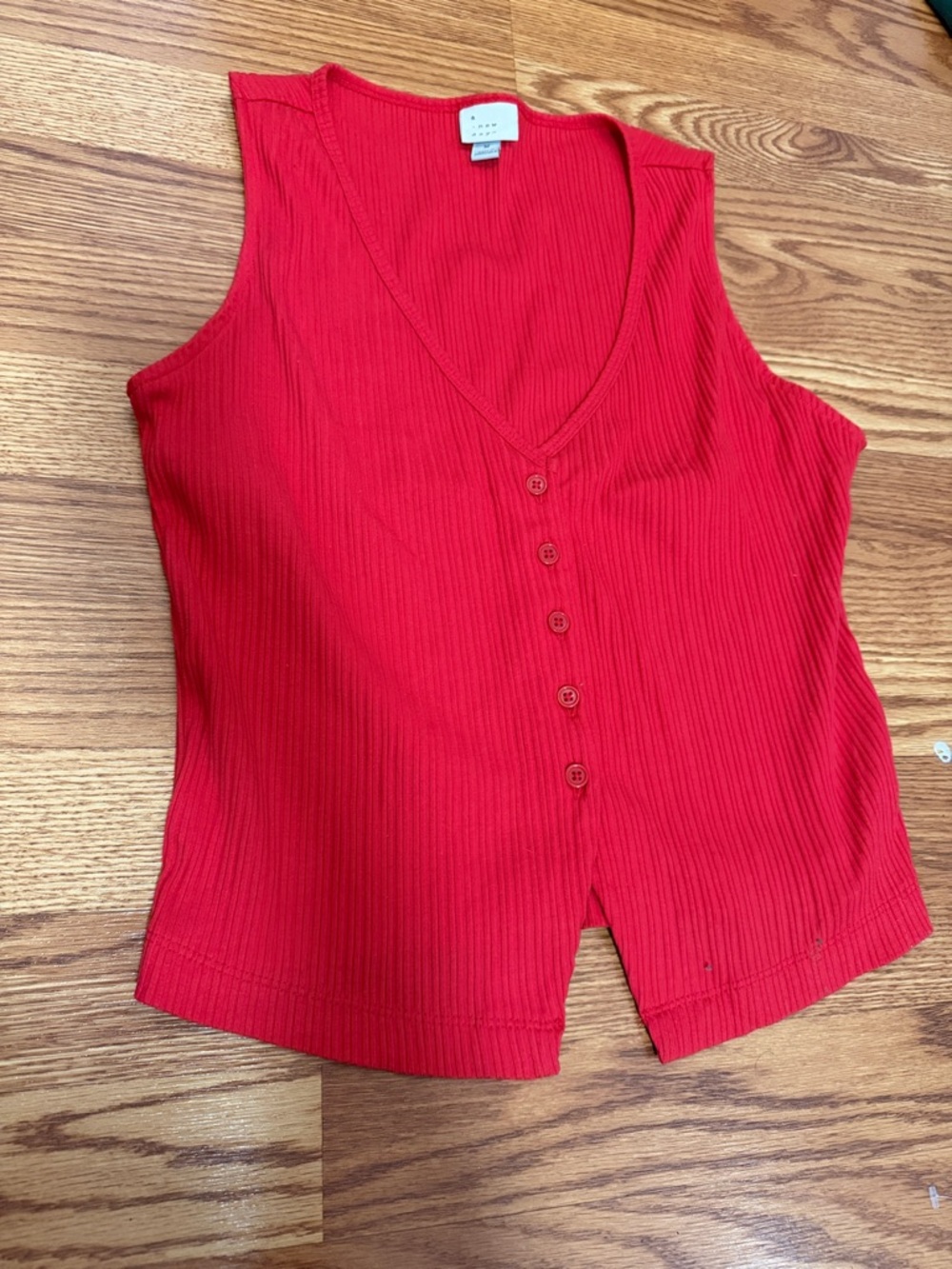 A New Day, Target Red Ribbed V-Neck Button Tank, Medium